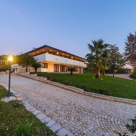 فندق مبيت وإفطار Aria - Di Campagna *
